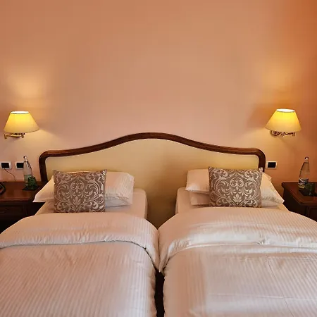 Hotell Funicolare 4*