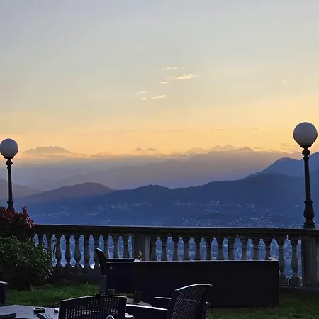 Funicolare Hotell Lanzo dʼIntelvi