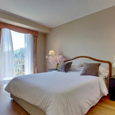 Hotel Funicolare Lanzo dʼIntelvi