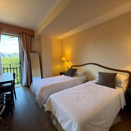 Hotel Funicolare Lanzo dʼIntelvi