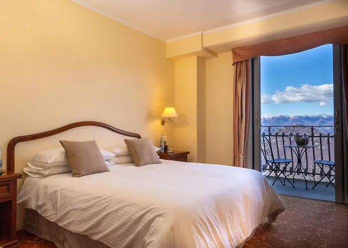 Funicolare 4* Lanzo dʼIntelvi